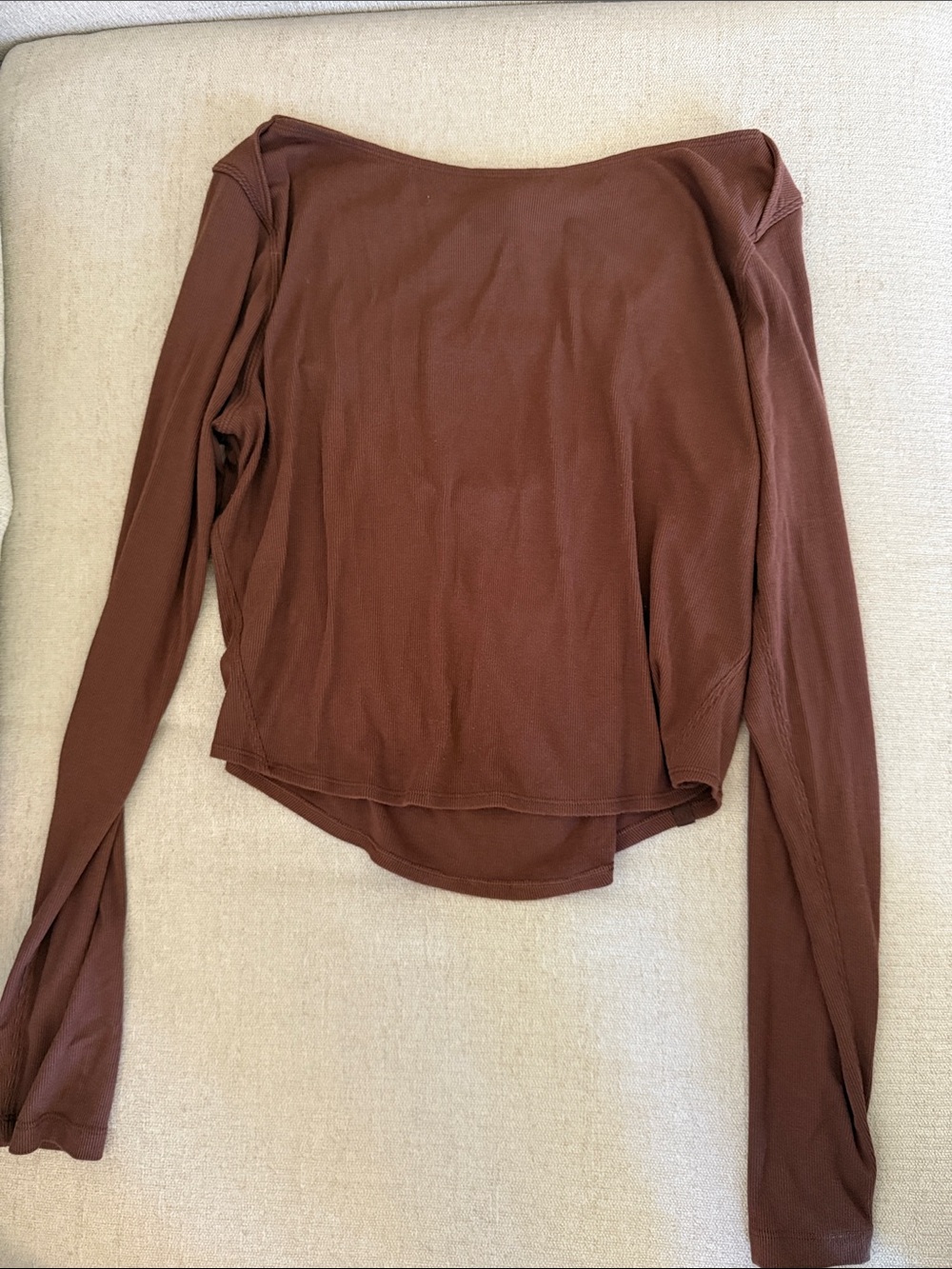 Lululemon Long Sleeve Twist-Back Top in Brown and Light Blue - Picture 4 of 7